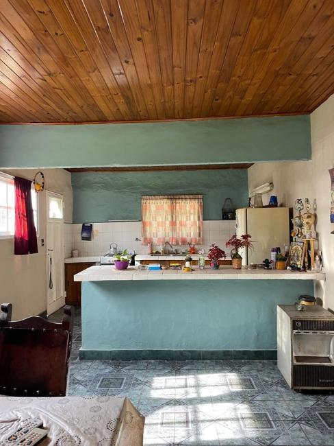 Casa 2 dormitorios en venta en Diego Gaynor, Exaltacion de la Cruz