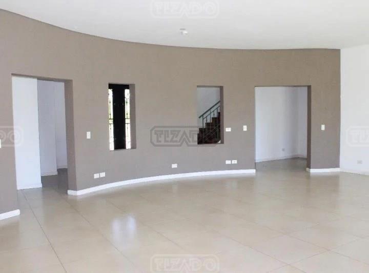 Casa 4 dormitorios en alquiler en Ayres Del Pilar, Pilar