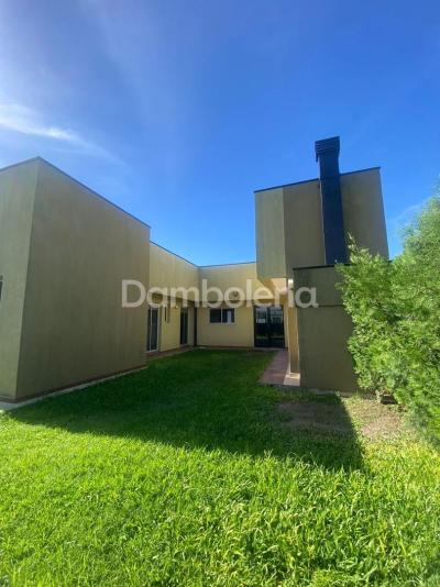 Casa 3 dormitorios en venta en Guillermo Enrique Hudson, Berazategui
