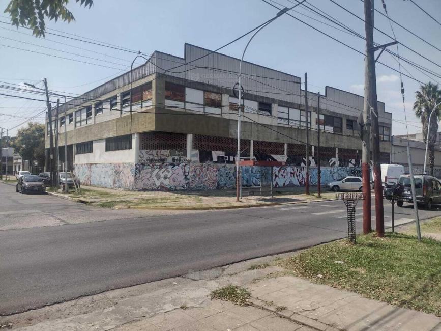 Depósito en venta en Lanus