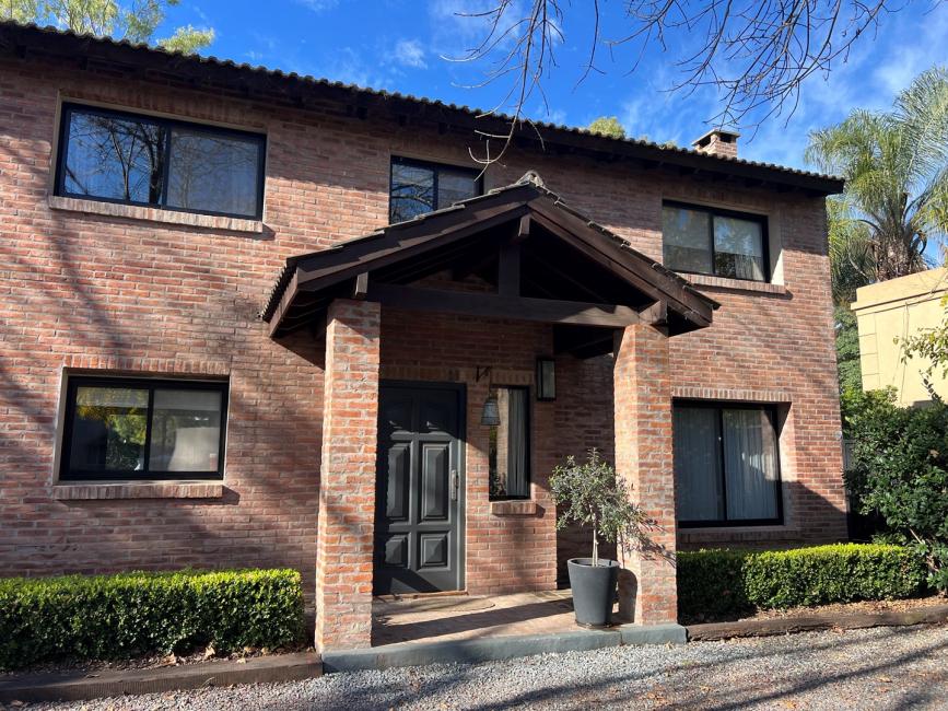 Casa 3 dormitorios en venta en Benavidez, Tigre