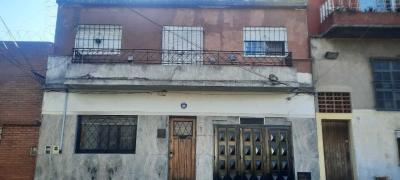 Casa 5 dormitorios en venta en Sarandi, Avellaneda