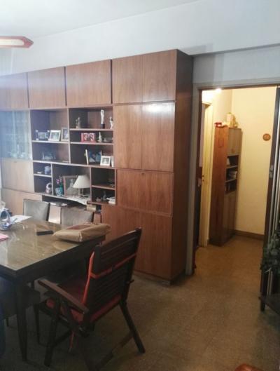 Departamento 3 dormitorios en venta en Monte Castro, Ciudad de Buenos Aires
