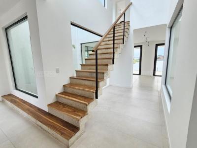 Casa 4 dormitorios en venta en Villanueva, Tigre