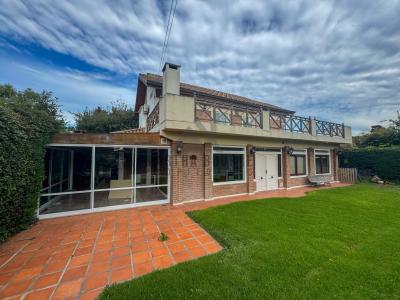 Casa 6 dormitorios en venta en Mapuche Country Club, Pilar