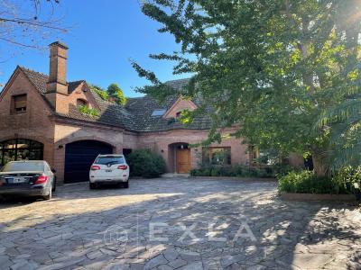 Casa 4 dormitorios en alquiler en General Pacheco, Tigre