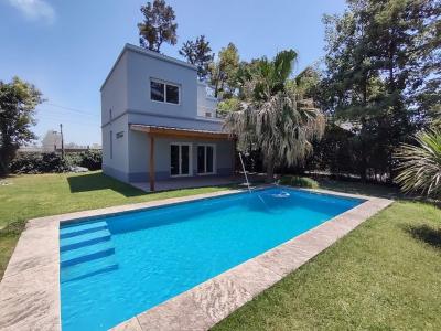 Casa 4 dormitorios en venta en La Cascada, Pilar