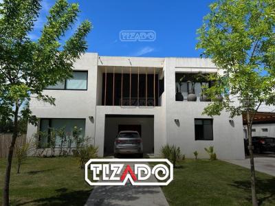 Casa 4 dormitorios en venta en Villanueva, Tigre