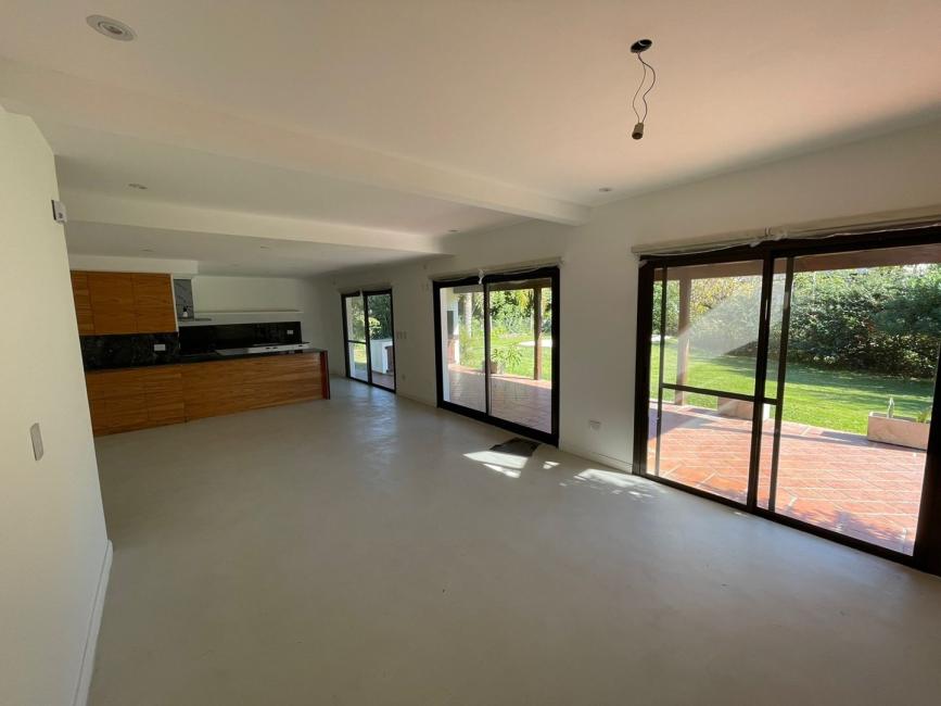 Casa 5 dormitorios en venta en Santa Barbara, Tigre