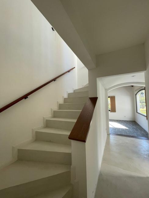 Casa 5 dormitorios en venta en Santa Barbara, Tigre