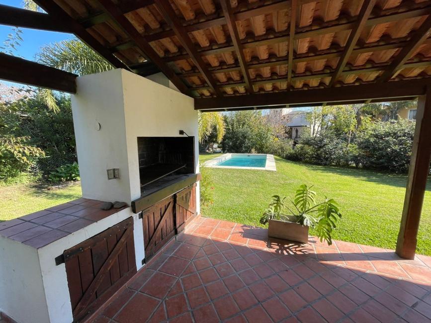 Casa 5 dormitorios en venta en Santa Barbara, Tigre