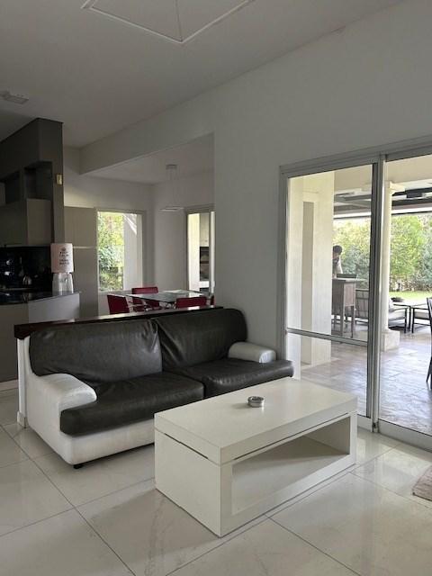 Casa 5 dormitorios en venta en Santa Barbara, Tigre