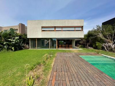 Casa 3 dormitorios en alquiler en Villanueva, Tigre