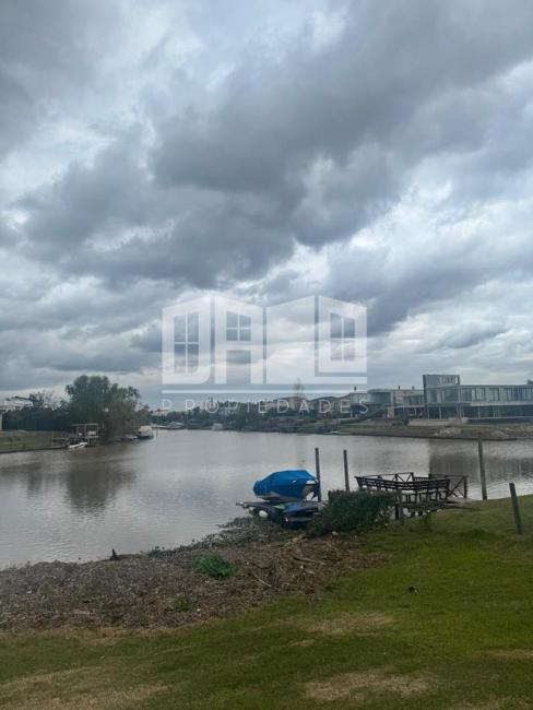 Terreno en venta en Villanueva, Tigre