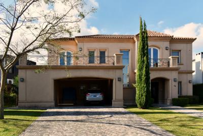 Casa 3 dormitorios en venta en Nordelta, Tigre