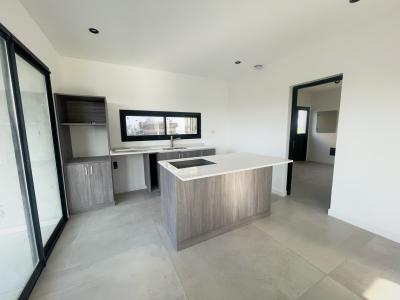 Casa 4 dormitorios en venta en Puertos, Escobar