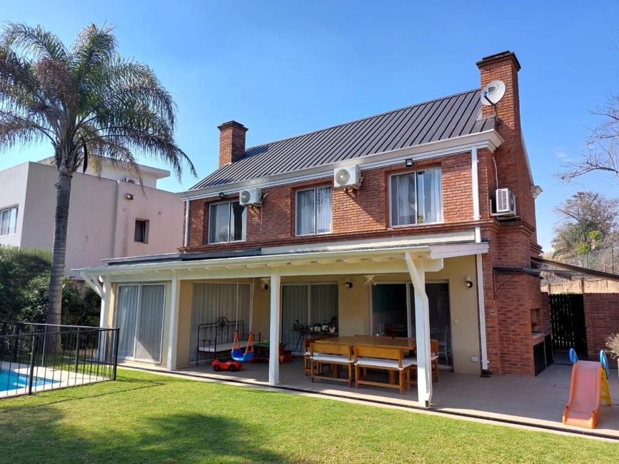 Casa 3 dormitorios en venta en General Pacheco, Tigre