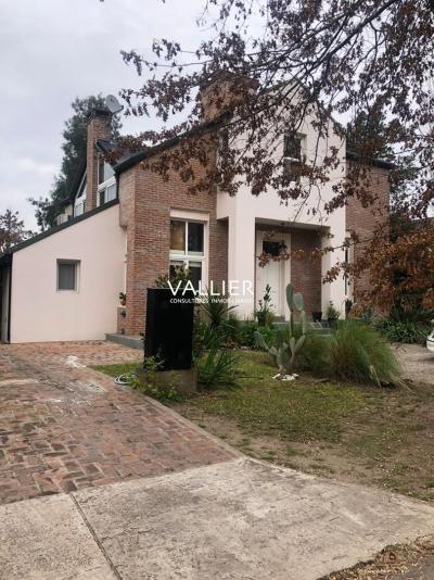 Casa 4 dormitorios en venta en Pilar