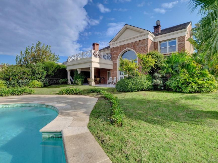 Casa 4 dormitorios en alquiler en Nordelta, Tigre