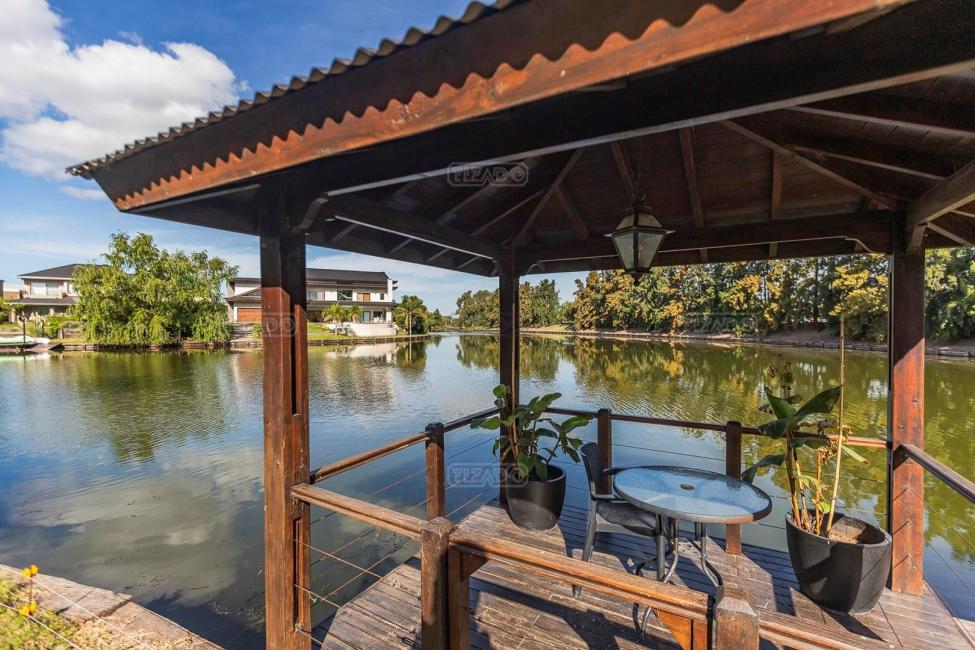 Casa 4 dormitorios en alquiler en Nordelta, Tigre