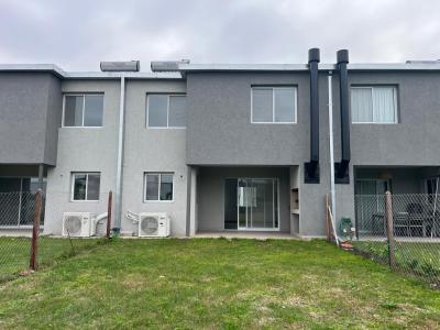 Departamento 3 dormitorios en venta en Garin, Escobar