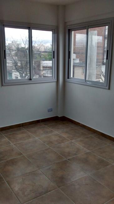 Departamento 1 dormitorios en venta en Moron