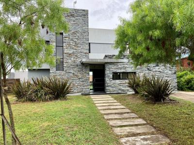 Casa en alquiler en El Canton, Escobar