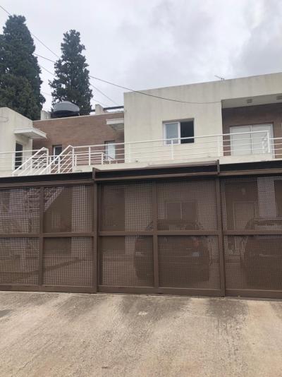 Departamento 1 dormitorios en venta en Pilar