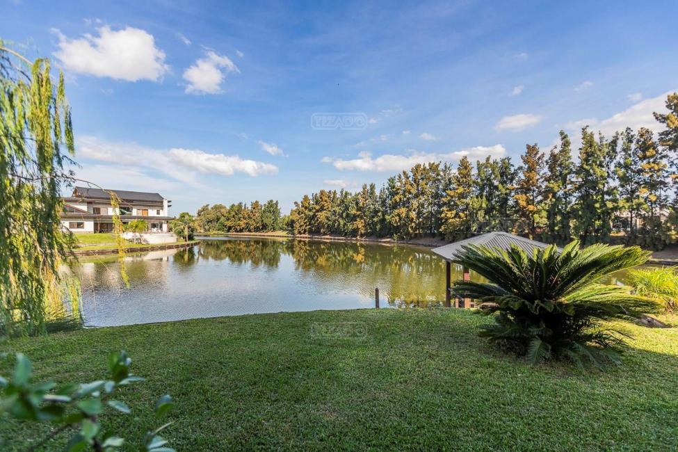 Casa 4 dormitorios en alquiler en Nordelta, Tigre