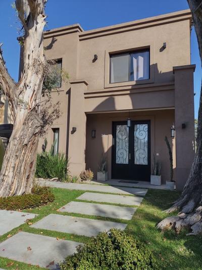 Casa 3 dormitorios en venta en Los Angeles, Escobar