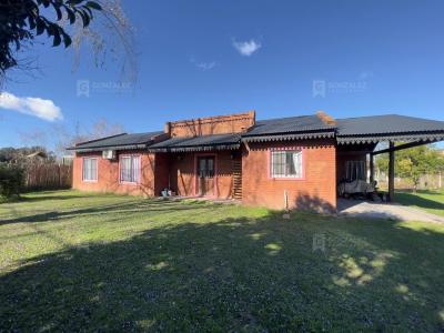 Casa 3 dormitorios en alquiler en Carlos Keen, Lujan