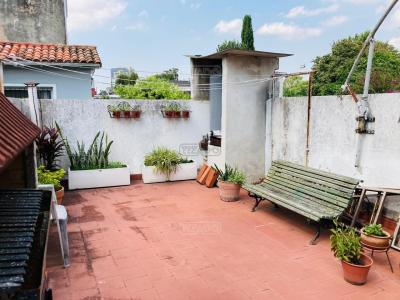 Casa 2 dormitorios en venta en Vicente Lopez