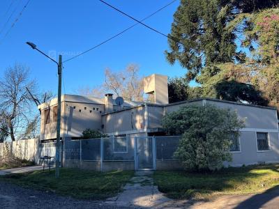 Casa 4 dormitorios en venta en Pilar