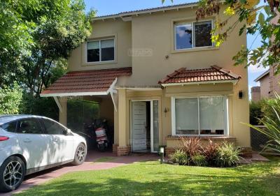 Casa 3 dormitorios en venta en Francisco Álvarez, Moreno
