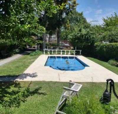 Casa 2 dormitorios en venta en Malvinas Argentinas