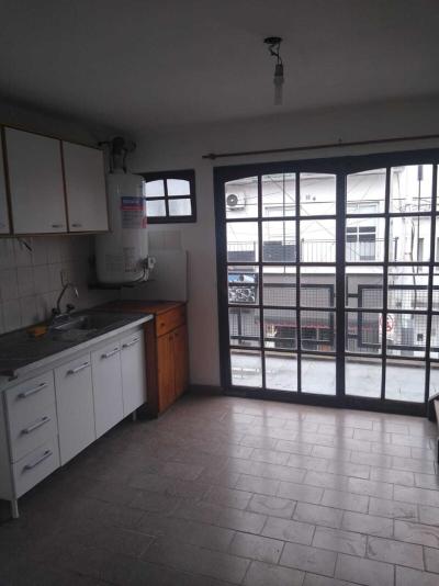 Departamento 2 dormitorios en alquiler en Berazategui