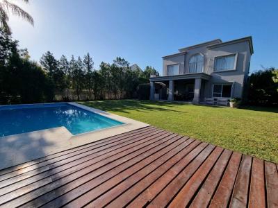 Casa 3 dormitorios en alquiler en Nordelta, Tigre
