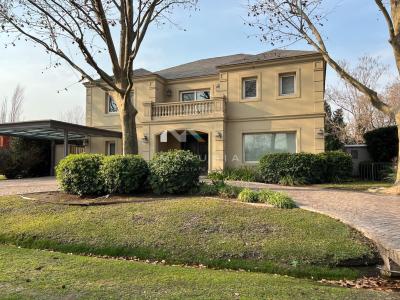 Casa 4 dormitorios en alquiler en Ayres Del Pilar, Pilar