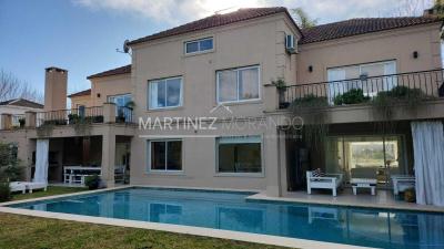 Casa 4 dormitorios en venta en Haras La Pradera, Pilar