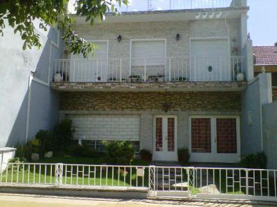 Casa 4 dormitorios en venta en Liniers, Ciudad de Buenos Aires