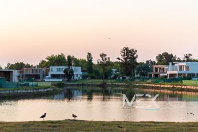 Terreno en venta en Villanueva, Tigre