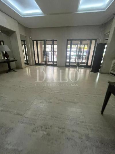 Departamento 4 dormitorios en venta en Recoleta, Ciudad de Buenos Aires