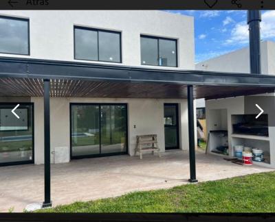 Casa 3 dormitorios en alquiler en Nordelta, Tigre