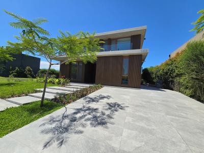Casa 4 dormitorios en venta en Nordelta, Tigre