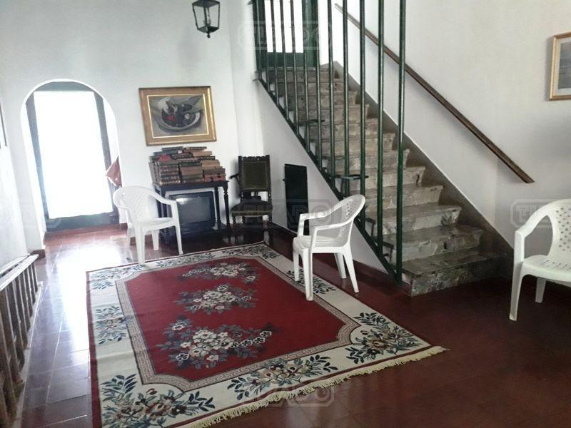 Casa 6 dormitorios en venta en Vicente Lopez