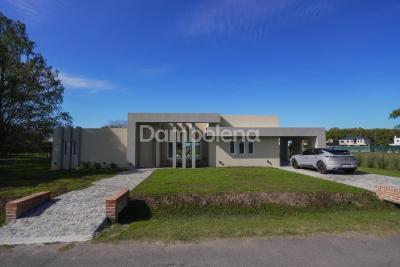 Casa 3 dormitorios en venta en Haras San Pablo, General Rodriguez