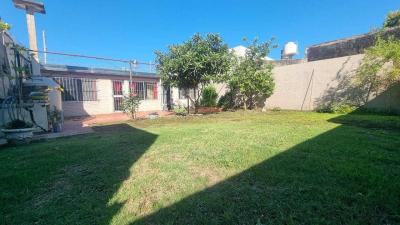 Casa 2 dormitorios en venta en Villa Elvira, La Plata