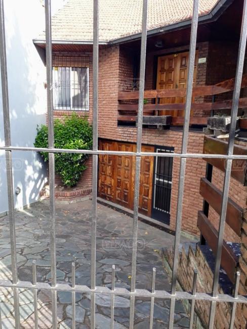 Casa 4 dormitorios en venta en Martinez, San Isidro