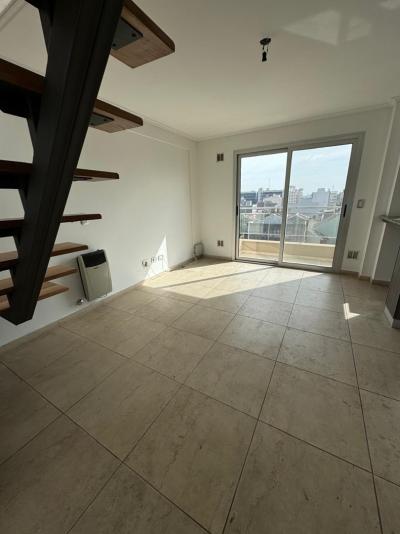 Departamento 1 dormitorios en alquiler en Moron