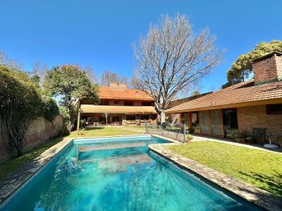 Casa 4 dormitorios en venta en Florida, Vicente Lopez